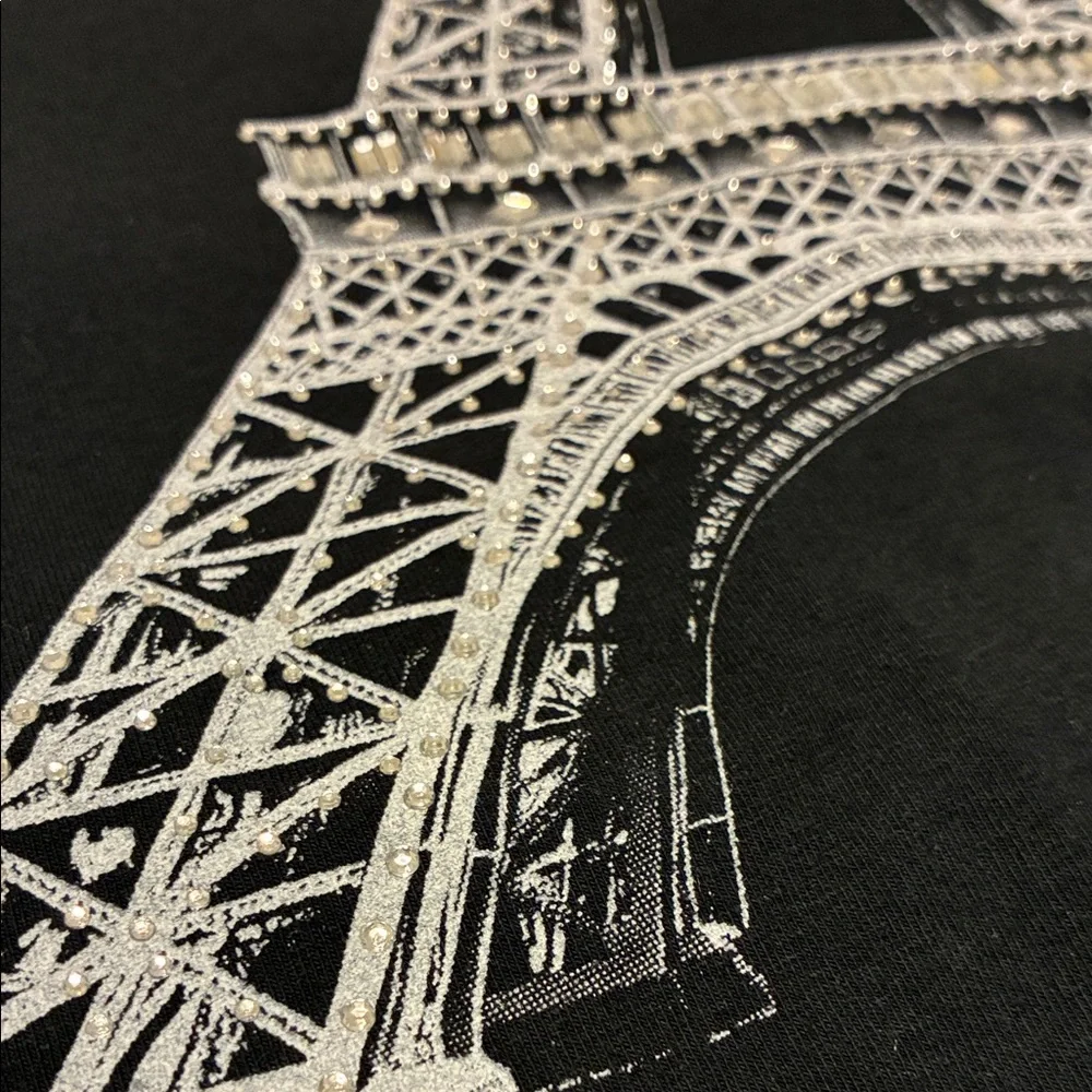 Black Eiffel Tower Woman’s T-Shirt - Picture 3 of 8
